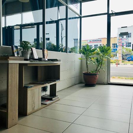 Milvus Hotel Kuah Dış mekan fotoğraf