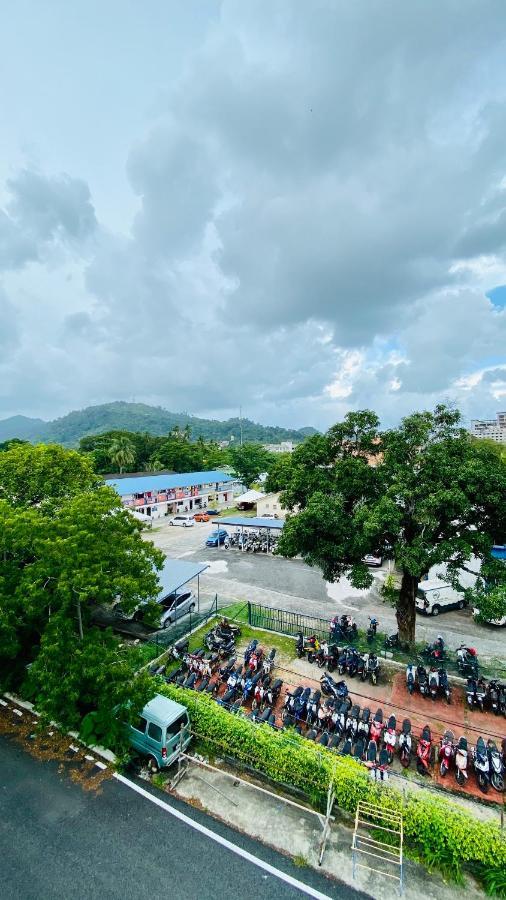 Milvus Hotel Kuah Dış mekan fotoğraf