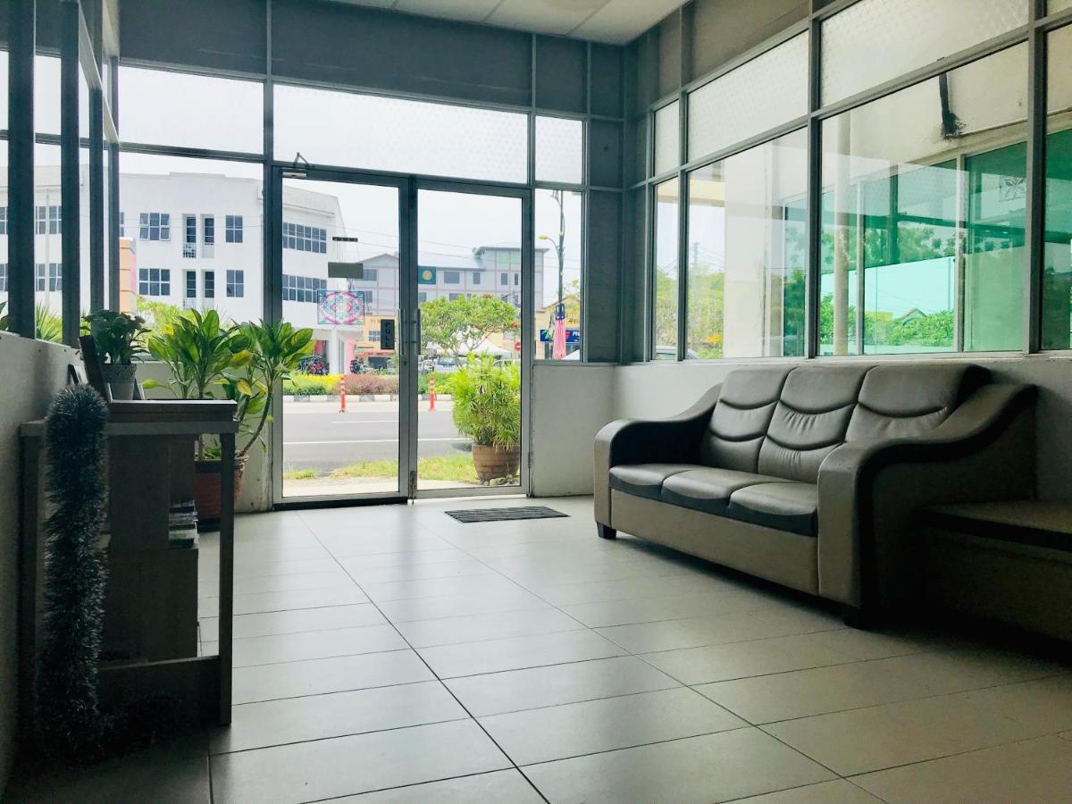 Milvus Hotel Kuah Dış mekan fotoğraf